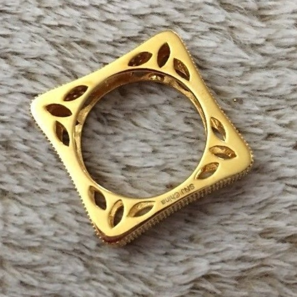 Victoria Wieck Absolute Euroshank Sterling Silver - Picture 4 of 4